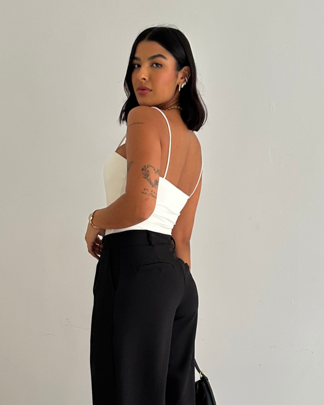 Body Básico Feminino em Poliamida Bia