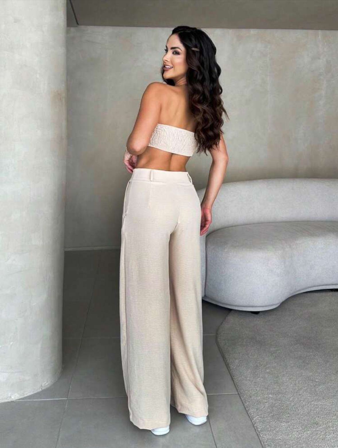 Conjunto top com laço e calça variante