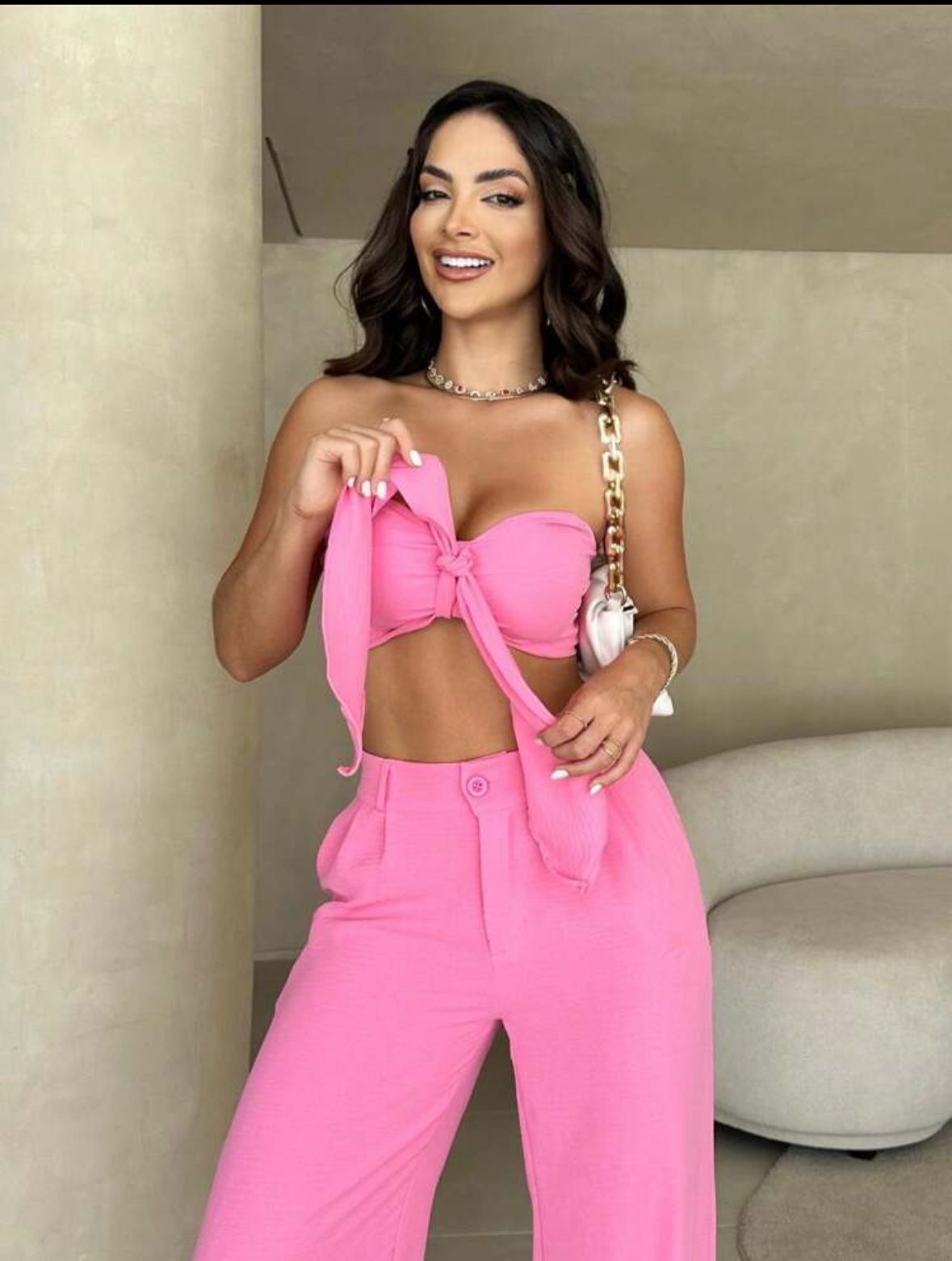 Conjunto top com laço e calça variante