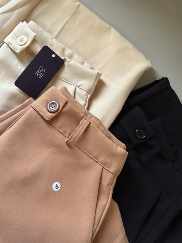 Calça Pantalona Feminina em Alfaiataria Cintura Alta Zara