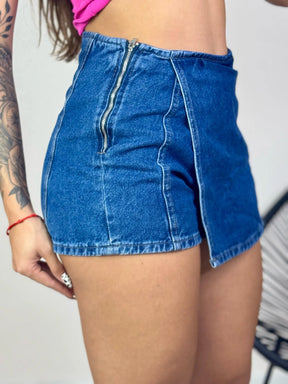 Short Saia Jeans com zíper lateral jeans médio